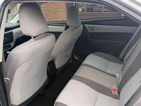Used 2019 Toyota Corolla LE FWD image 20
