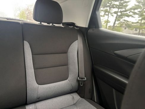 Used 2025 Chevrolet TrailBlazer LT image 35