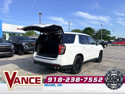Used 2023 Chevrolet Tahoe High Country AWD/4WD image 16