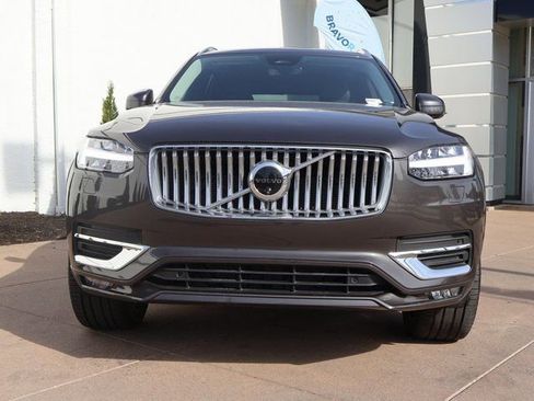 Used 2024 Volvo XC90 B6 Ultimate AWD/4WD image 3