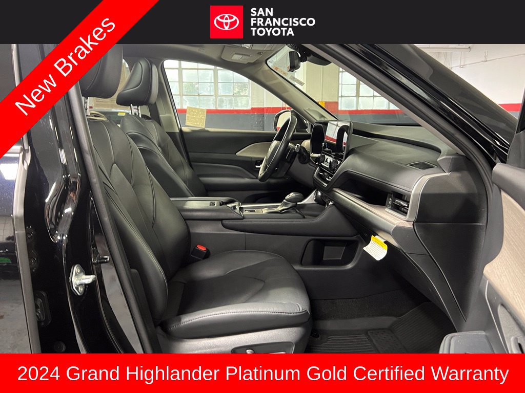 Certified 2024 Toyota Grand Highlander AWD image 19