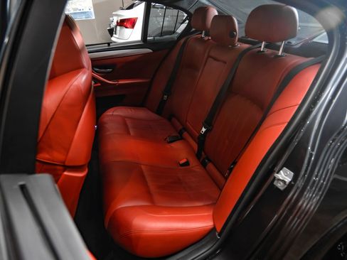 Used 2014 BMW M5 RWD image 44