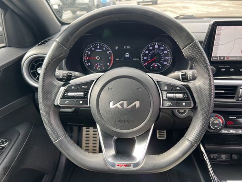 Used 2023 Kia Forte GT-Line w/ GT-Line Premium Package image 16