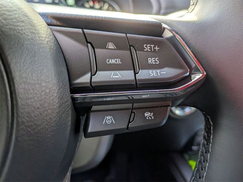 New 2025 MAZDA CX-5 Signature image 16