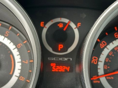 Used 2016 Scion tC image 9