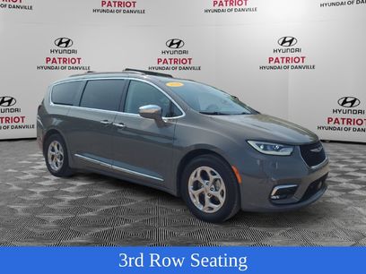 Used 2022 Chrysler Pacifica Limited