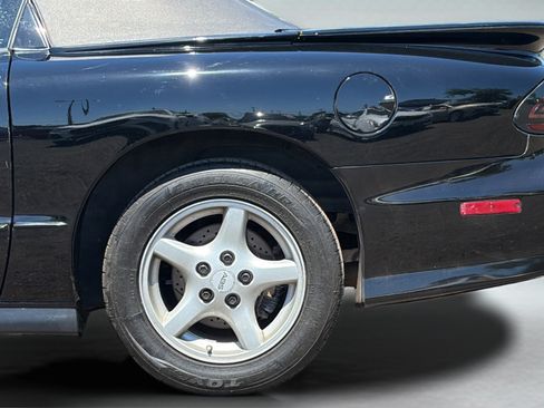 Used 1995 Pontiac Firebird Formula RWD image 26