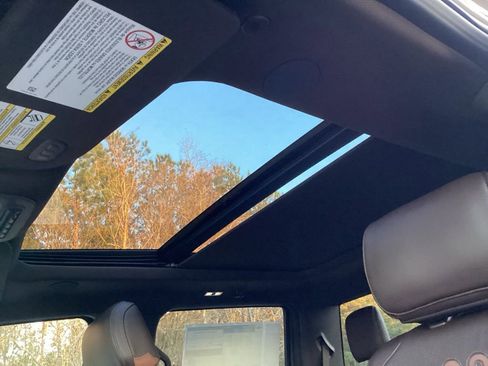 New 2026 Ford F250 King Ranch w/ Chrome Package image 75