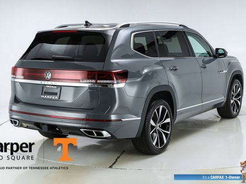 Used 2025 Volkswagen Atlas SEL Premium R-Line image 49