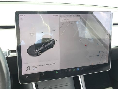 Used 2018 Tesla Model 3 Long Range RWD image 20