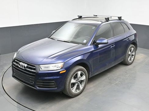 Used 2020 Audi Q5 2.0T Premium w/ Titanium Sport Package image 21