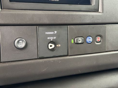 Certified 2024 GMC Savana 3500 LS image 29