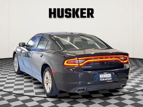 Used 2022 Dodge Charger SXT RWD image 6