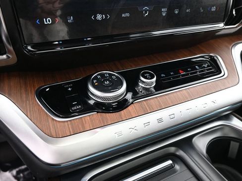 New 2027 Ford Expedition King Ranch AWD/4WD image 7