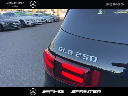 New 2026 Mercedes-Benz GLB 250 image 6