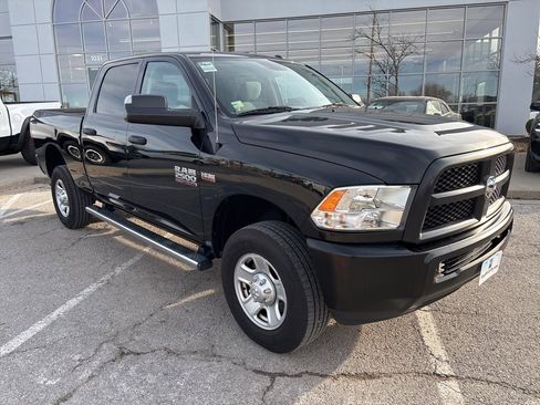 Used 2017 RAM 2500 Tradesman w/ Popular Equipment Group image 2