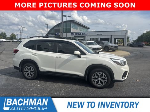 Used 2019 Subaru Forester Premium AWD/4WD image 2