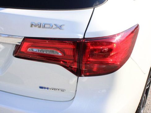 Used 2018 Acura MDX Sport Hybrid w/ Advance Pkg image 11