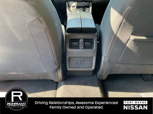 Certified 2023 Nissan Rogue SV AWD/4WD image 33