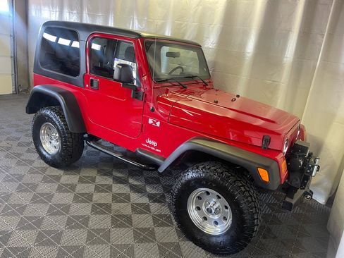 Used 2005 Jeep Wrangler X w/ Tire & Wheel Group (Ecco) image 10