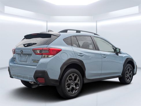 Used 2022 Subaru Crosstrek 2.5i Sport w/ Moonroof Package image 4