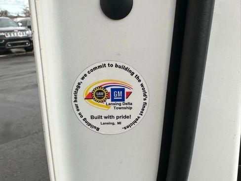 Used 2019 Chevrolet Traverse RS image 33