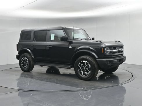 Used 2026 Ford Bronco Outer Banks AWD/4WD image 26