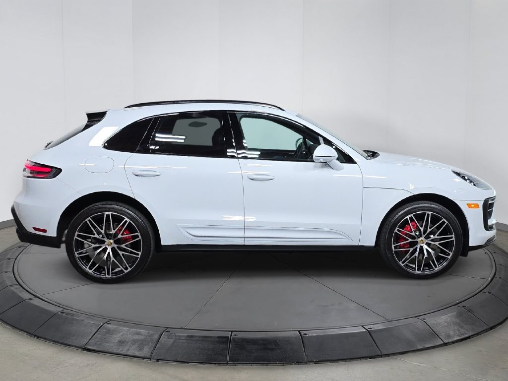 Certified 2025 Porsche Macan S AWD/4WD image 8