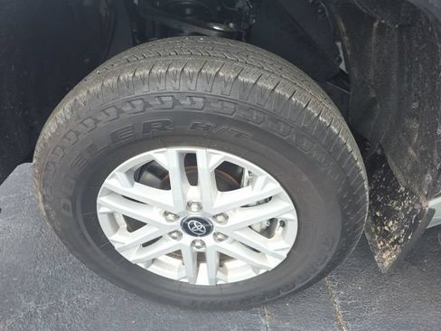 Used 2026 Toyota Tundra SR5 AWD/4WD image 8