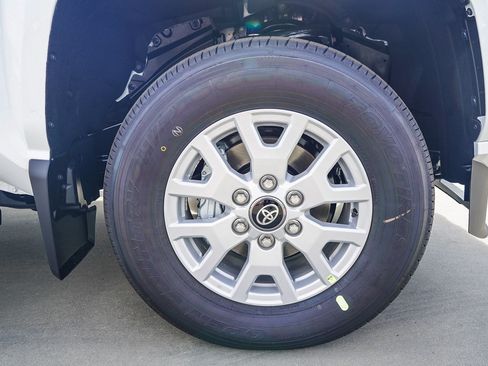 New 2026 Toyota Tacoma SR5 RWD image 10