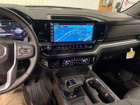 New 2026 GMC Sierra 1500 SLT w/ SLT Premium Plus Package AWD/4WD image 21