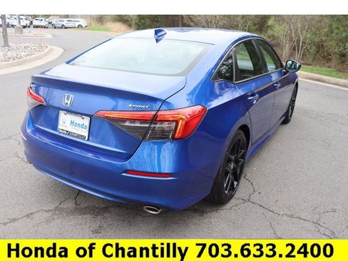 Used 2023 Honda Civic Sport image 7