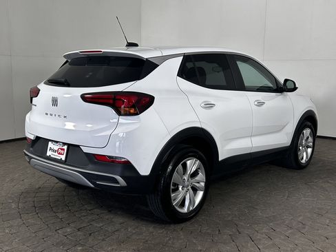 Used 2025 Buick Encore GX Preferred FWD image 9