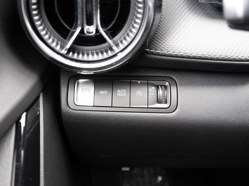 New 2026 Chevrolet Equinox LT w/ Safety and Technology Package AWD/4WD image 9
