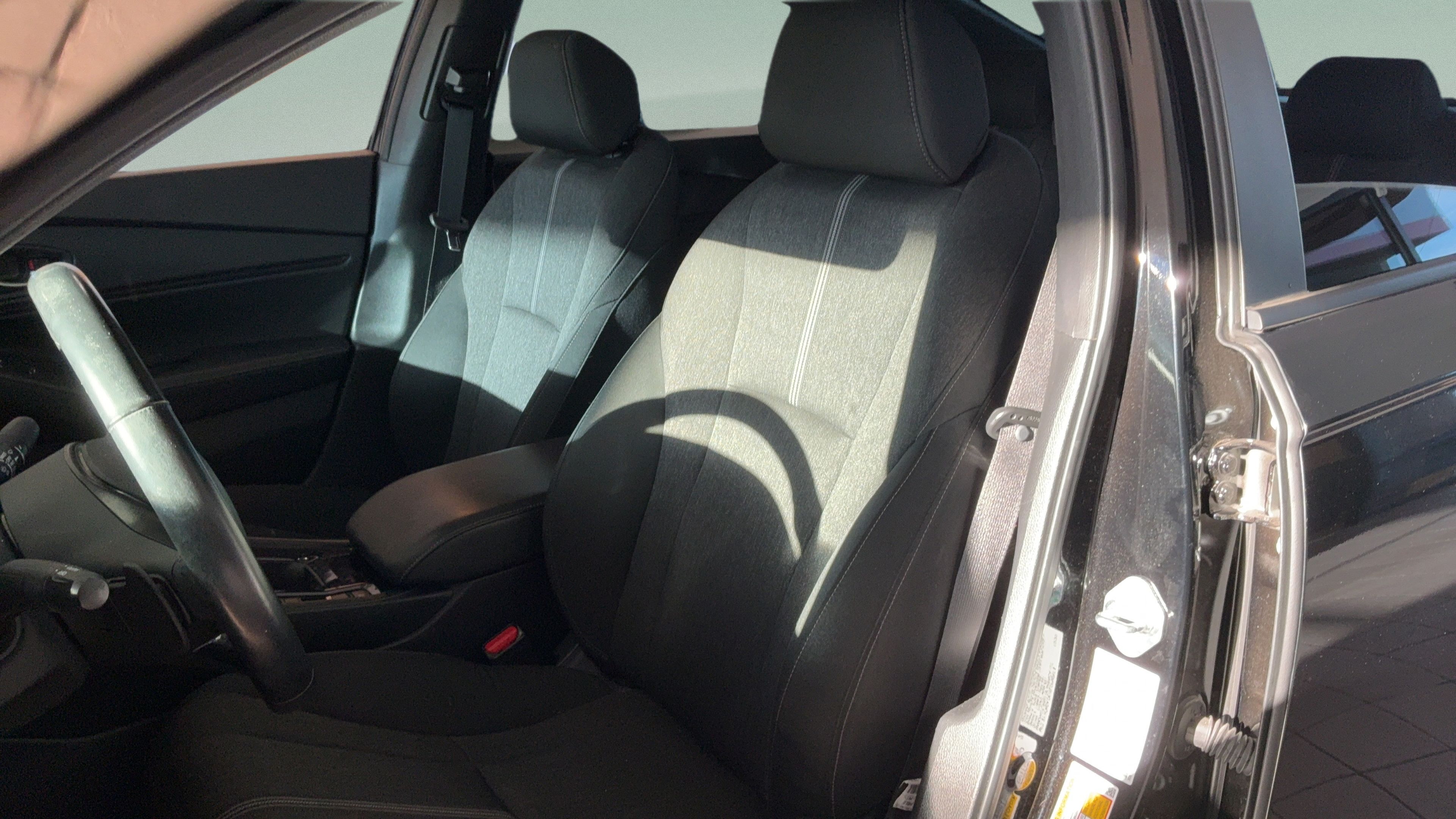 Used 2024 Honda Accord Sport image 21
