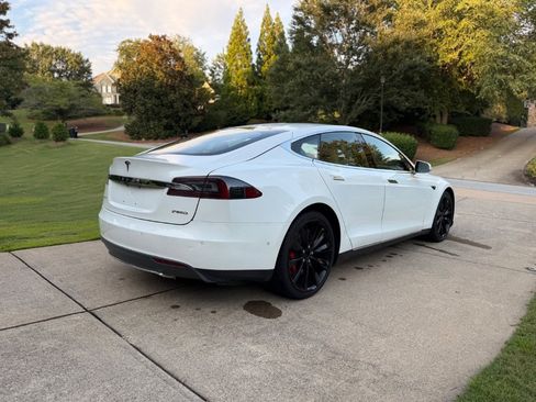 Used 2015 Tesla Model S P85D AWD/4WD image 6