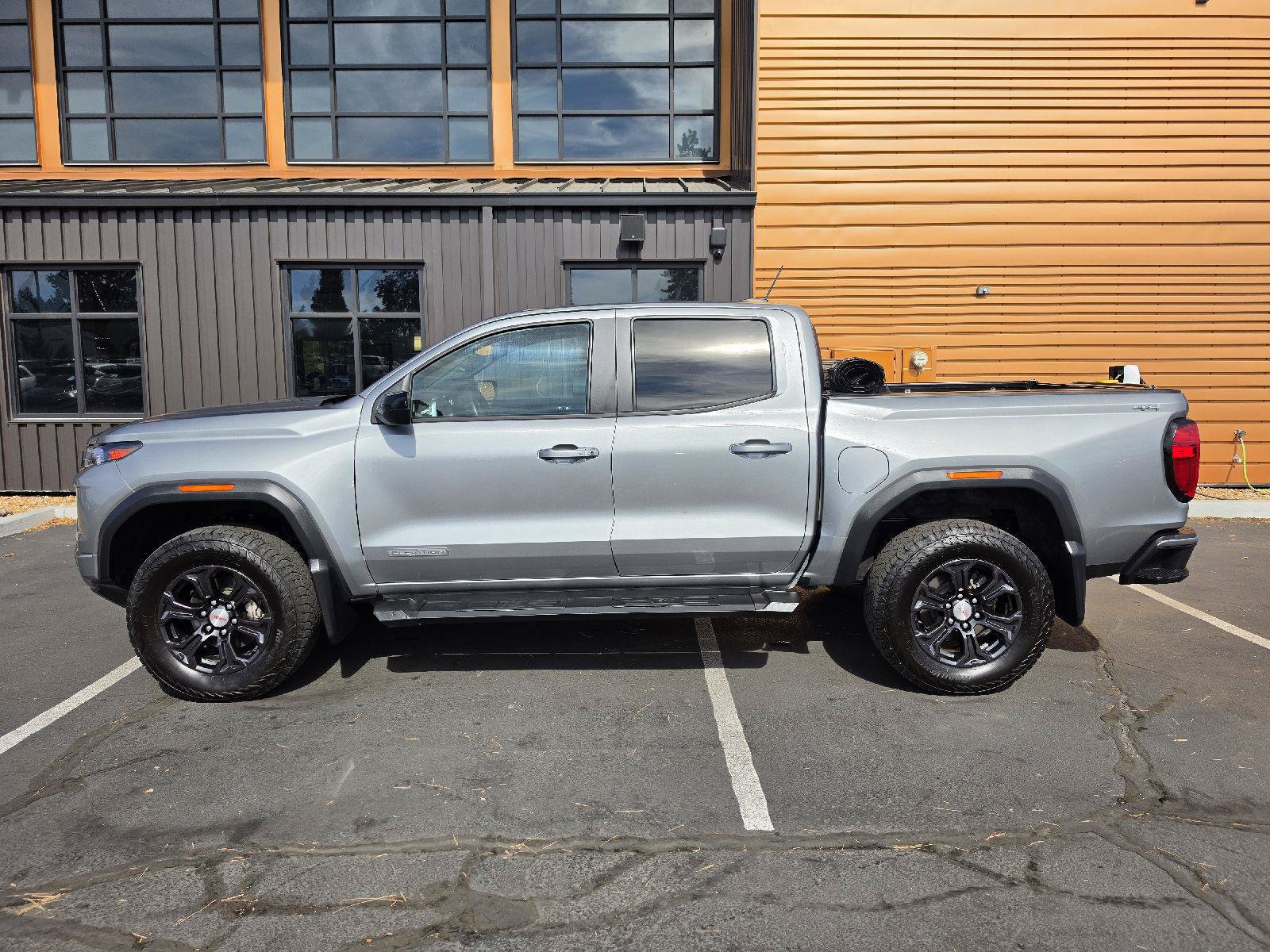 Used 2023 GMC Canyon Elevation w/ Elevation Premium Package AWD/4WD image 2
