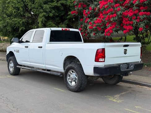 Used 2017 RAM 2500 Tradesman image 3