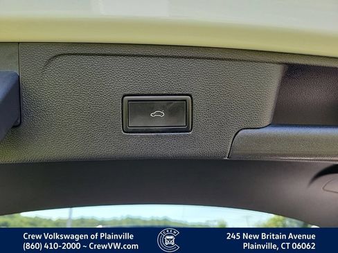 Used 2024 Volkswagen Atlas Cross Sport SE w/ Panoramic Sunroof Package AWD/4WD image 54