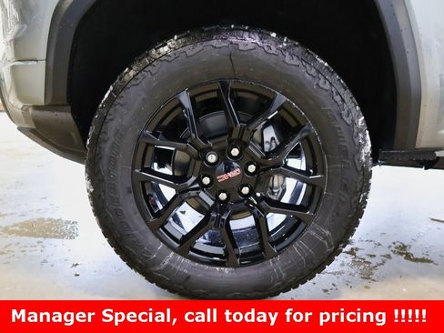 New 2026 GMC Canyon Elevation w/ Convenience Package image 28