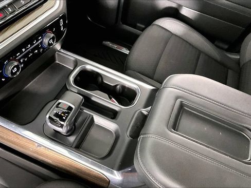 Used 2022 Chevrolet Silverado 1500 LT Trail Boss AWD/4WD image 17