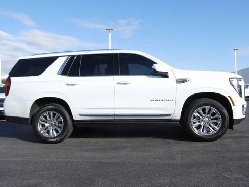 Certified 2025 GMC Yukon Denali image 2
