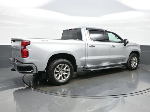 Used 2019 Chevrolet Silverado 1500 LTZ w/ Max Trailering Package AWD/4WD image 6