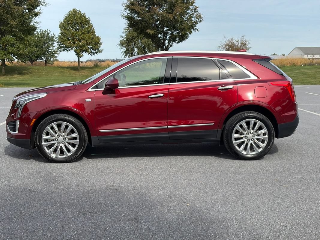 Used 2018 Cadillac XT5 Platinum w/ Driver Assist Package AWD/4WD image 5