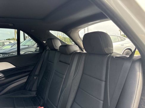 Used 2025 Mercedes-Benz GLE 350 4MATIC image 15