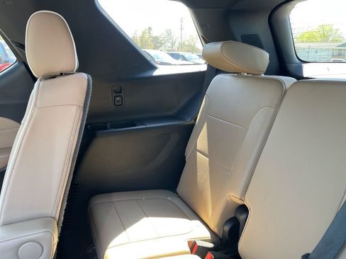 Used 2023 Chevrolet Traverse Premier w/ LPO, Cargo Package image 46