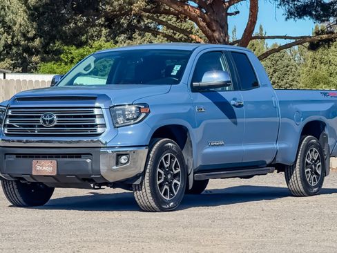 Used 2021 Toyota Tundra Limited w/ Limited Premium Package AWD/4WD image 8