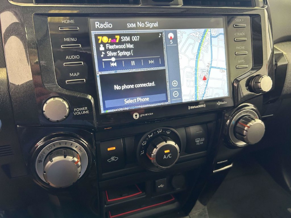 Used 2021 Toyota 4Runner Venture w/ Moonroof Package AWD/4WD image 24