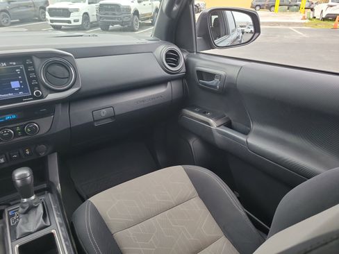 Used 2023 Toyota Tacoma TRD Sport RWD image 18