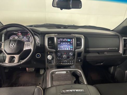 Certified 2017 RAM 1500 Limited image 30